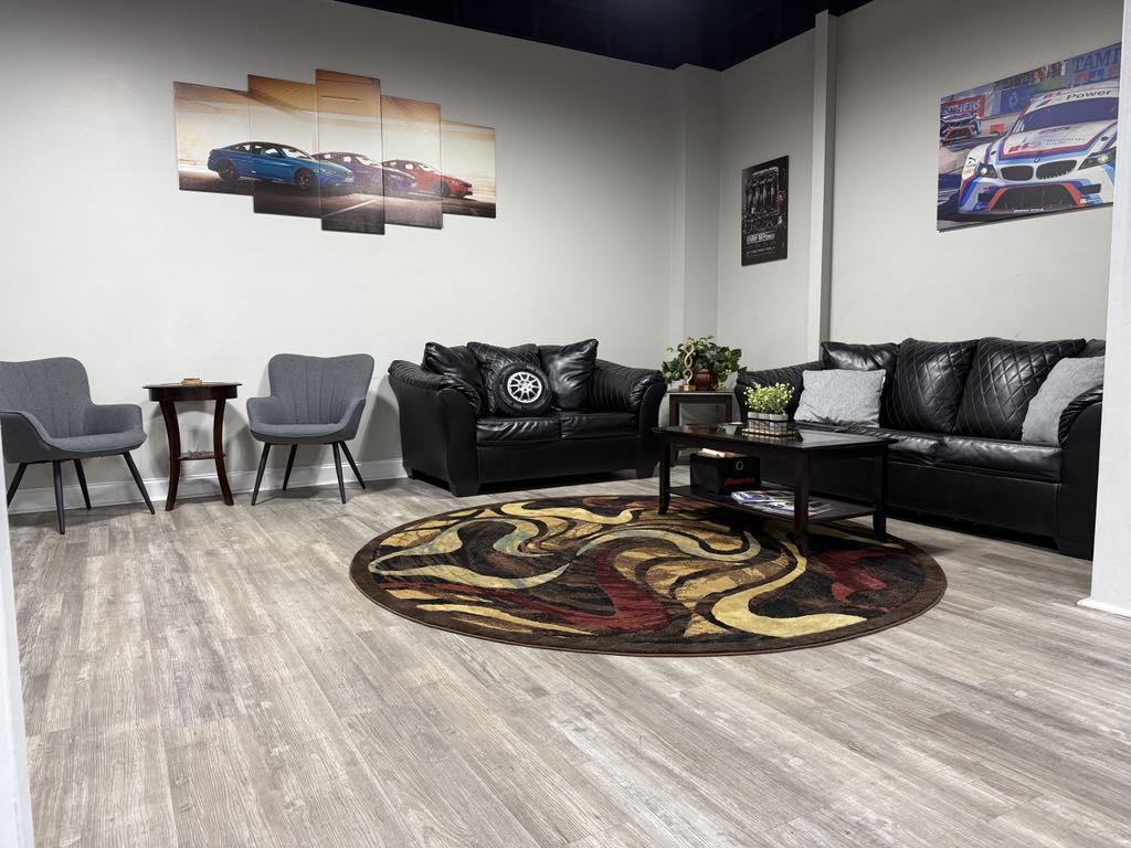 At Fox Motors Bimmer Specialists, enjoy our waiting room while your BMW, MINI Cooper, or Rolls Royce is being serviced.  We Appreciate our Customers!